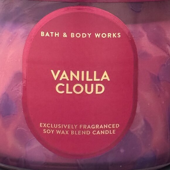 BBW Vanilla Cloud Bath & Body Works 3 Wick Candle - Picture 3 of 10